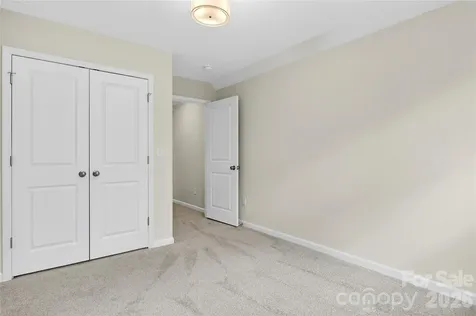 229 Shenandoah Loop Troutman NC 28166