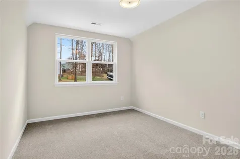 229 Shenandoah Loop Troutman NC 28166