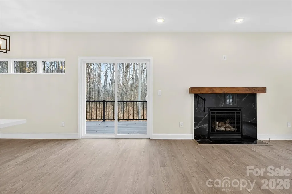 140 Meadowfall Lane Troutman NC 28166