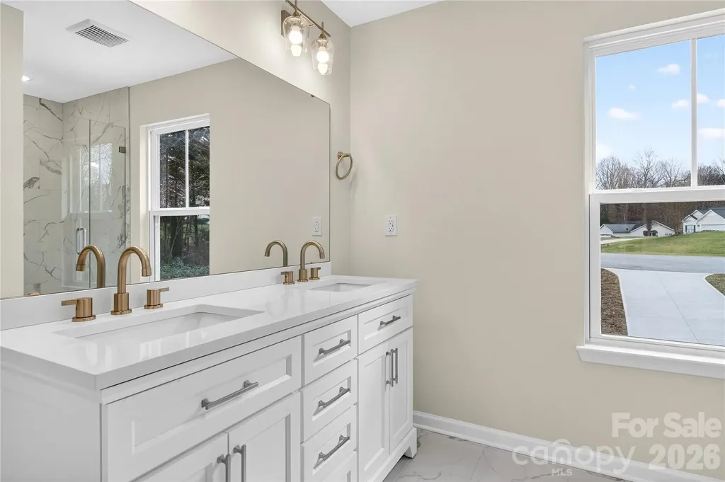 140 Meadowfall Lane Troutman NC 28166