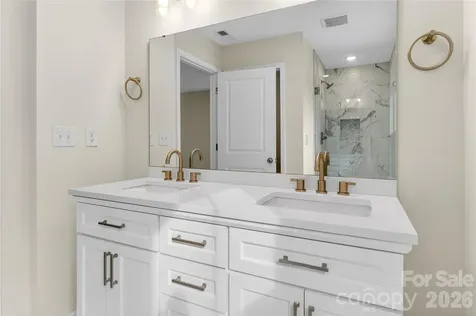 140 Meadowfall Lane Troutman NC 28166