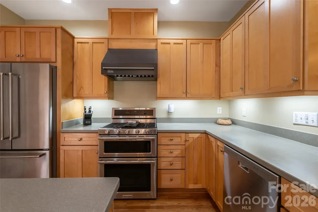 1328 Heathbrook Circle Asheville NC 28803