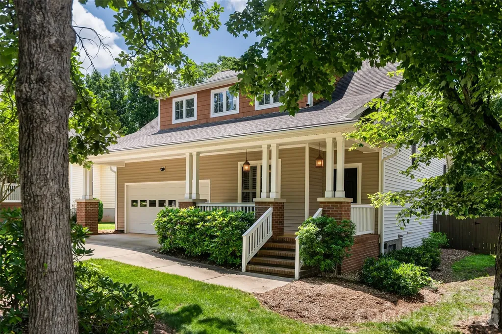 1328 Heathbrook Circle Asheville NC 28803