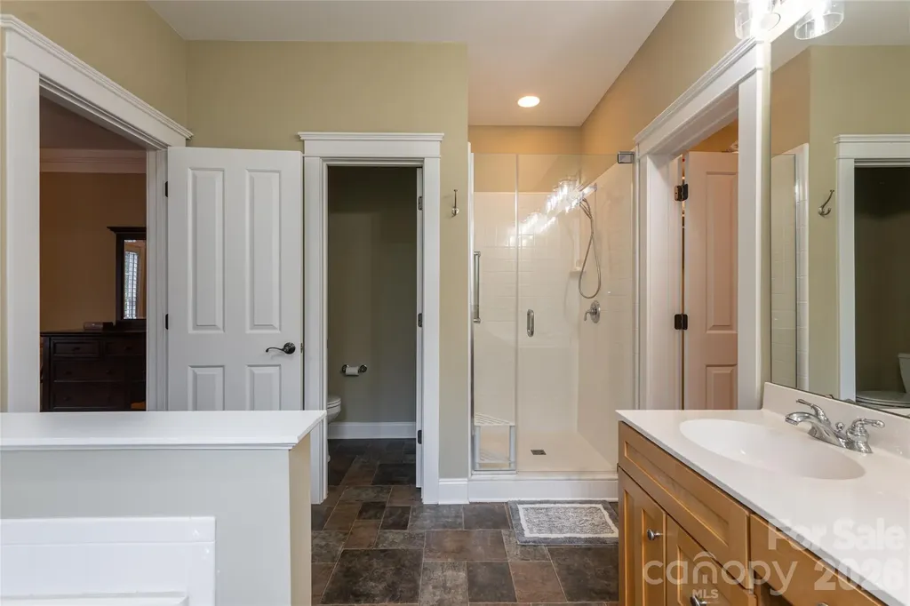 1328 Heathbrook Circle Asheville NC 28803