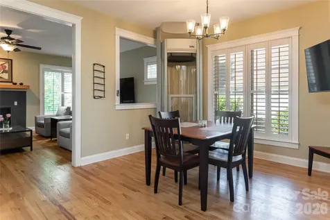 1328 Heathbrook Circle Asheville NC 28803