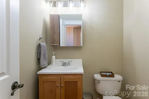 1328 Heathbrook Circle Asheville NC 28803