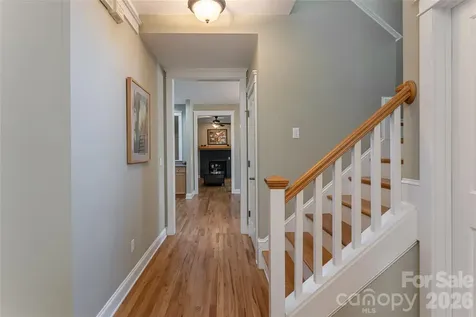 1328 Heathbrook Circle Asheville NC 28803