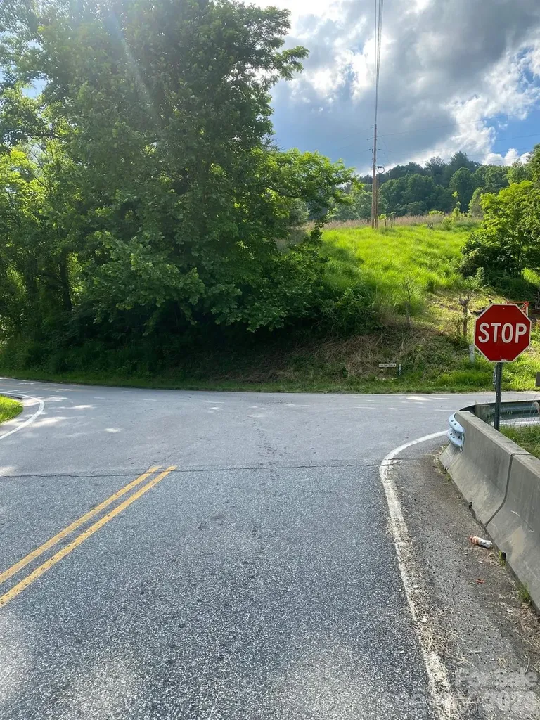 000 East Fork Road Marshall NC 28753