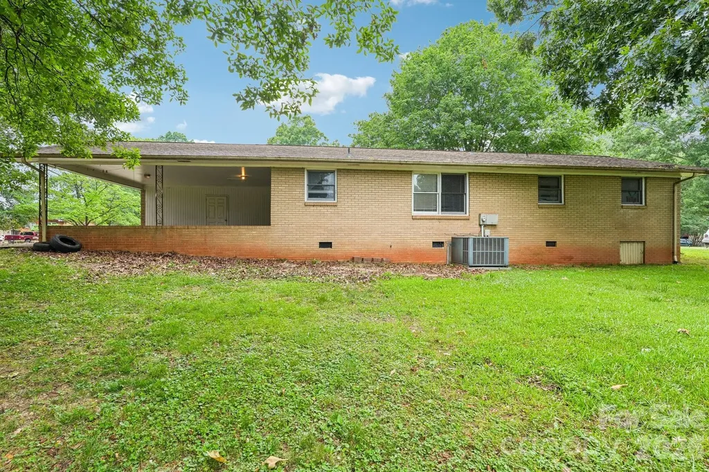 2130 23rd Street Place NE Hickory NC 28601