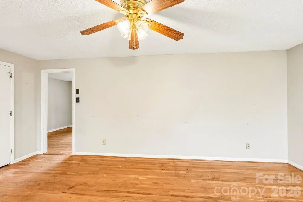 2130 23rd Street Place NE Hickory NC 28601