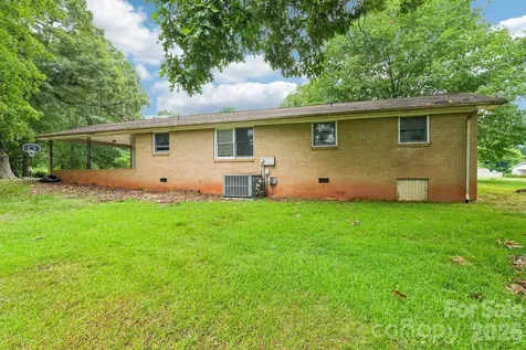 2130 23rd Street Place NE Hickory NC 28601