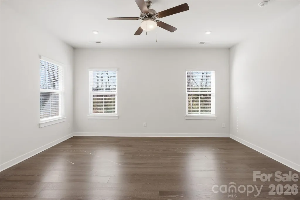 6334 Cambridge Drive Harrisburg NC 28075