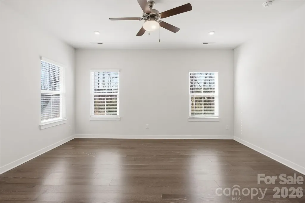6334 Cambridge Drive Harrisburg NC 28075