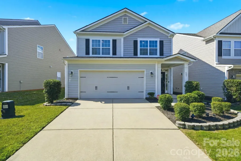 423 Knothole Lane Charlotte NC 28214