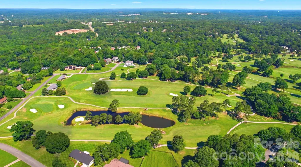 423 Knothole Lane Charlotte NC 28214