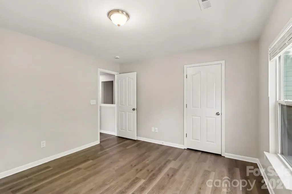 8120 Nikki Cole Drive Charlotte NC 28215