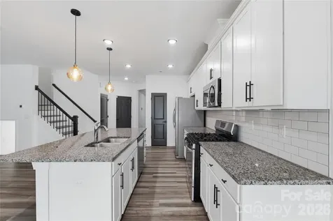 5531 Harris Cove Drive Charlotte NC 28269
