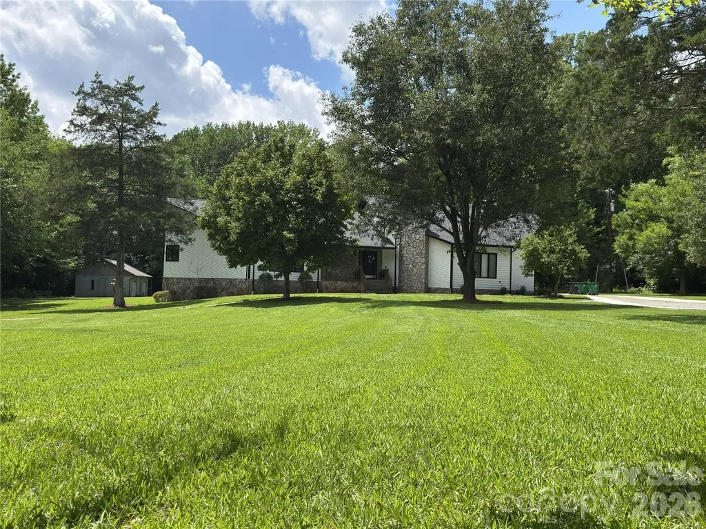 7825 Plott Road Charlotte NC 28215