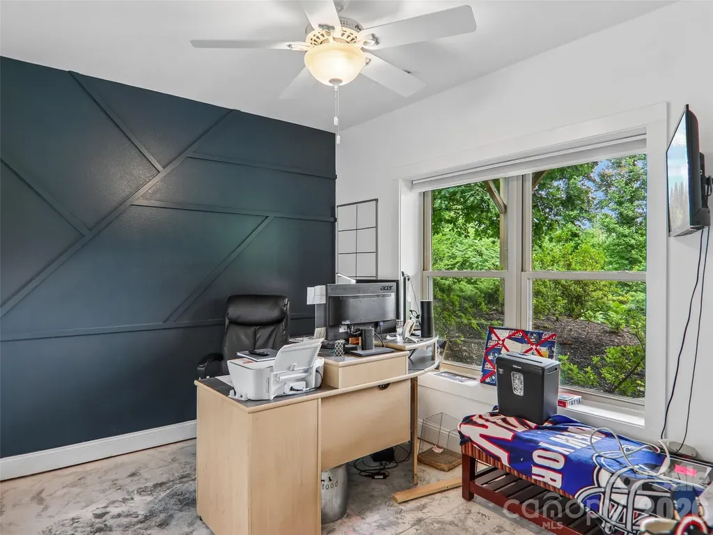 77 Willow Stone Way Hendersonville NC 28792