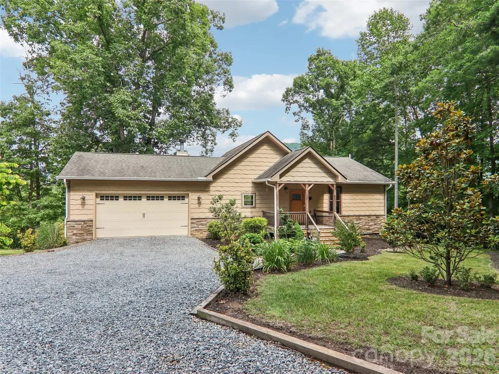 77 Willow Stone Way Hendersonville NC 28792