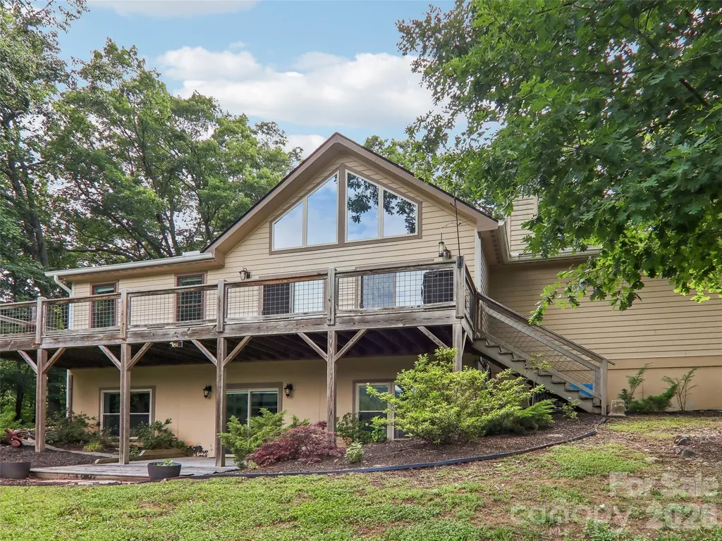 77 Willow Stone Way Hendersonville NC 28792