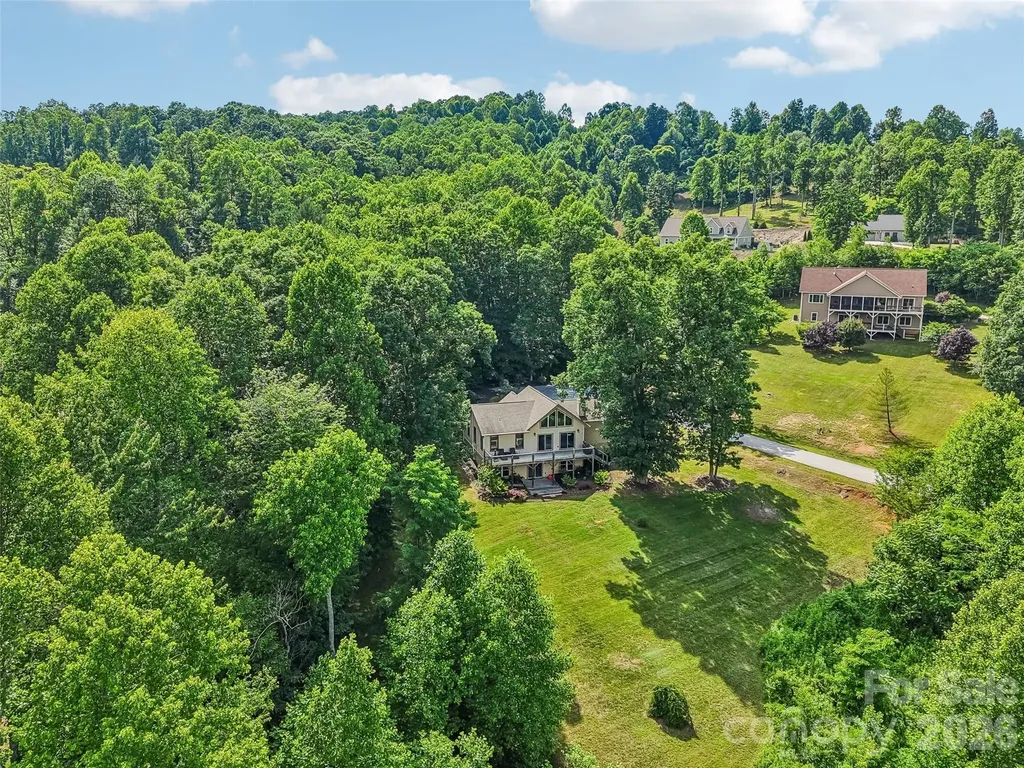 77 Willow Stone Way Hendersonville NC 28792