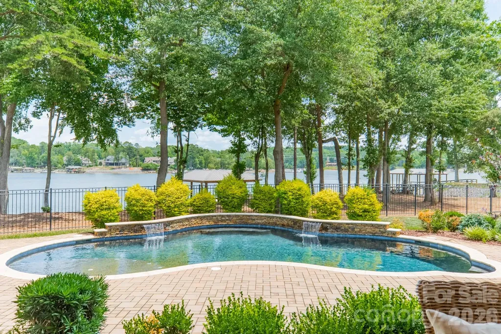 317 Cape August Place Belmont NC 28012