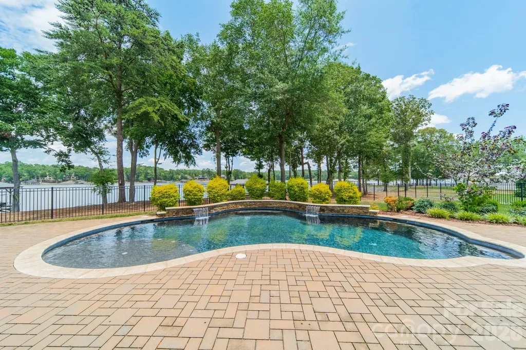 317 Cape August Place Belmont NC 28012