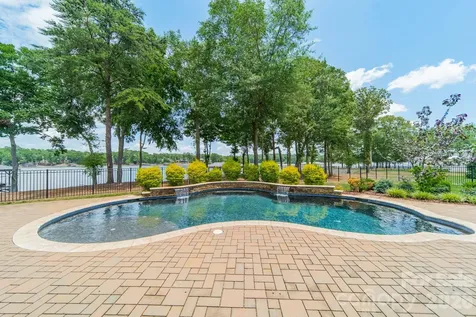 317 Cape August Place Belmont NC 28012