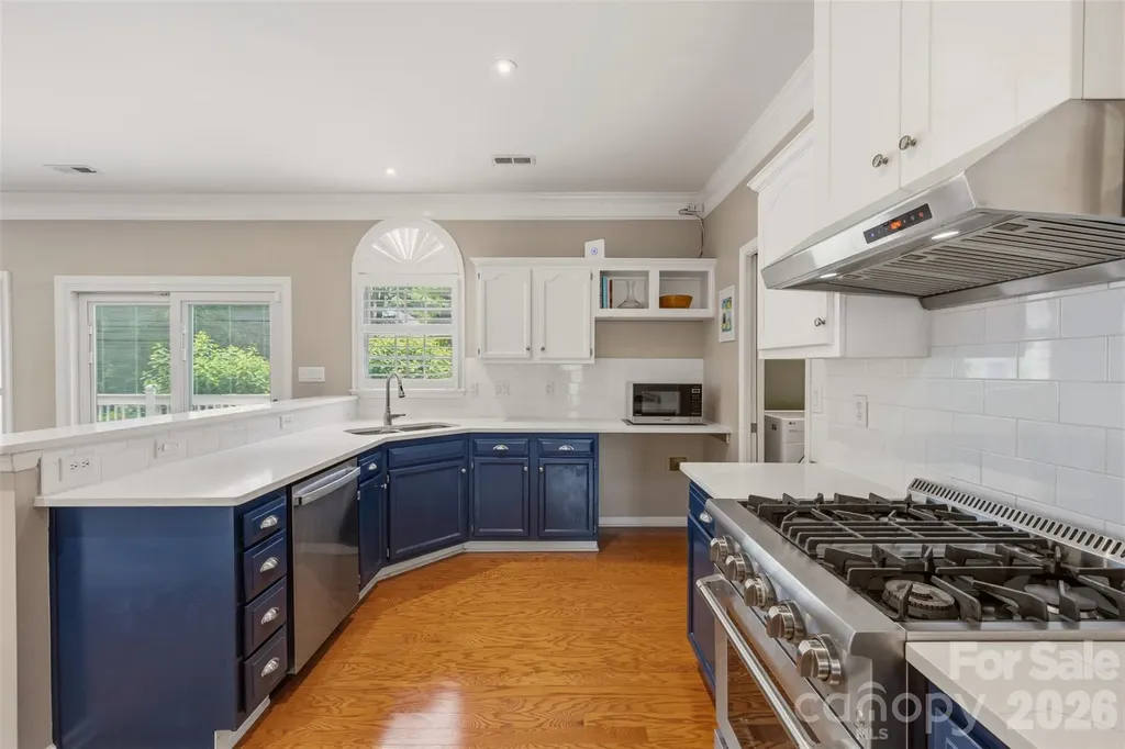 6202 Hickory Cove Lane Charlotte NC 28269