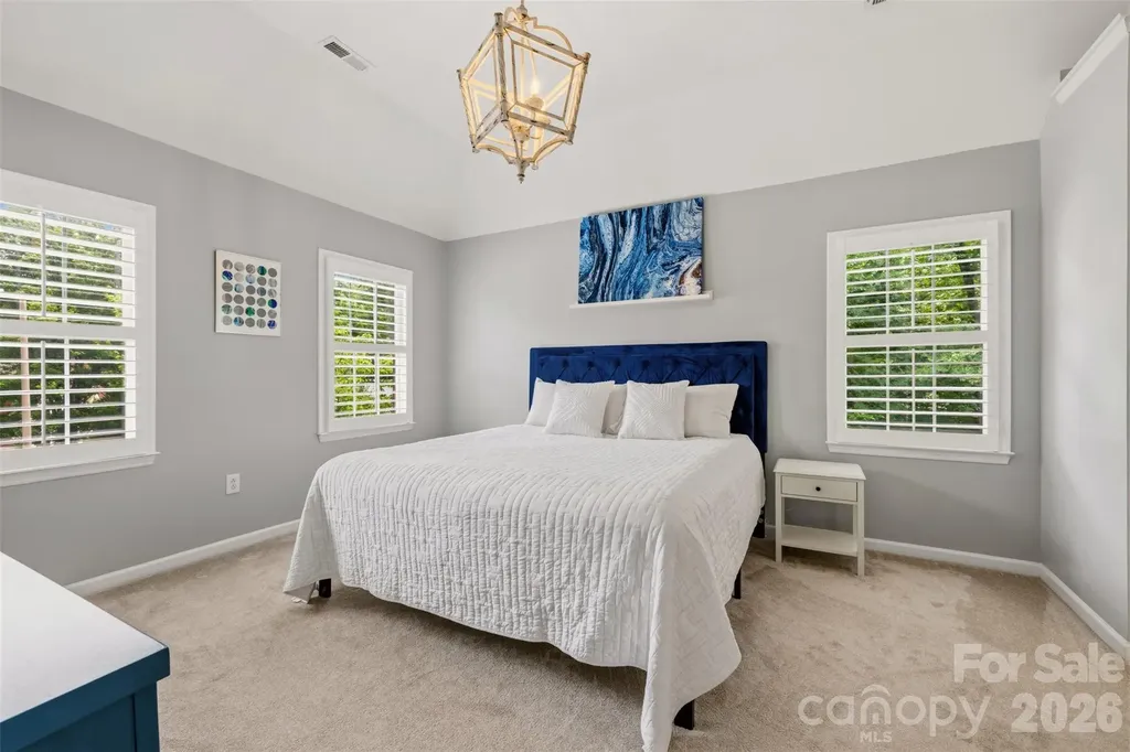 6202 Hickory Cove Lane Charlotte NC 28269