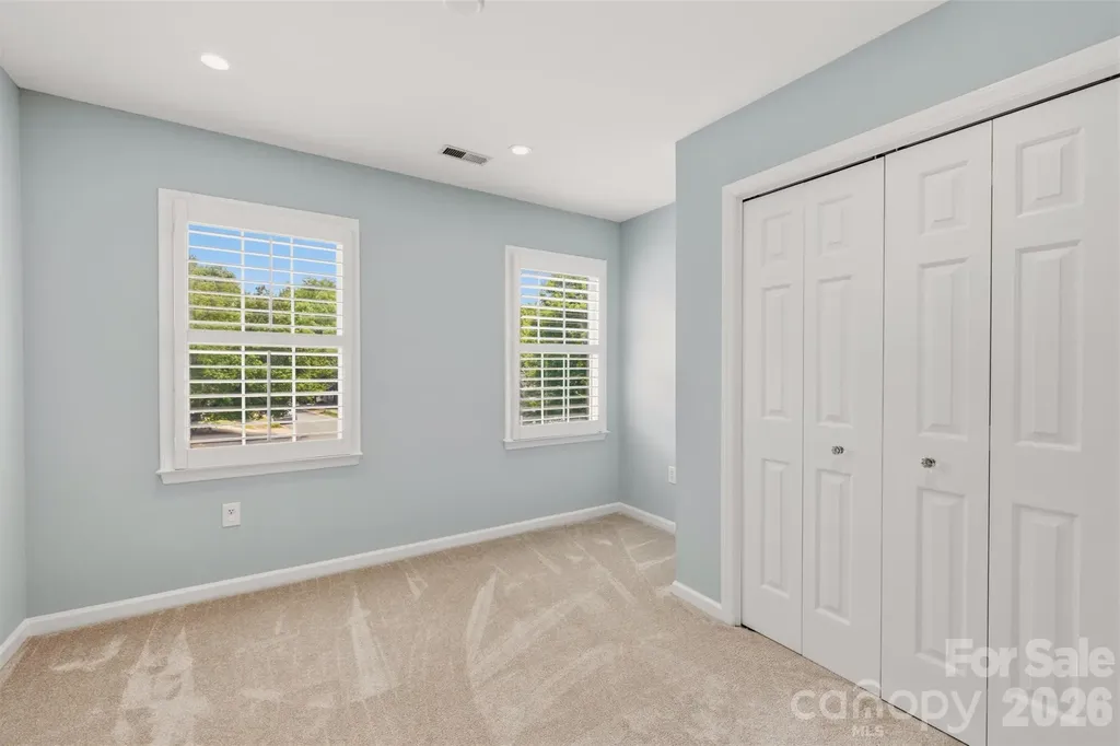6202 Hickory Cove Lane Charlotte NC 28269