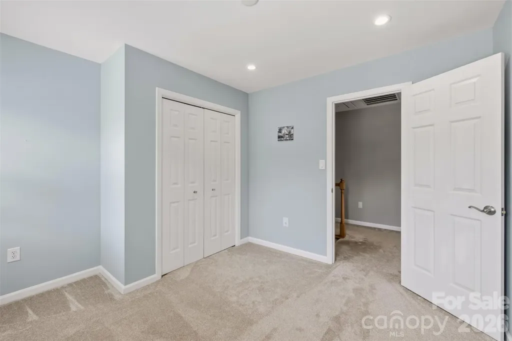 6202 Hickory Cove Lane Charlotte NC 28269