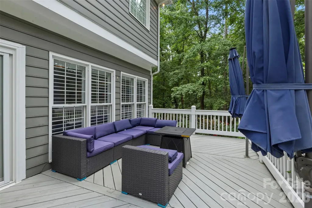 6202 Hickory Cove Lane Charlotte NC 28269