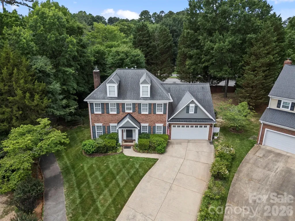 6202 Hickory Cove Lane Charlotte NC 28269