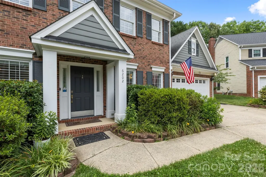 6202 Hickory Cove Lane Charlotte NC 28269
