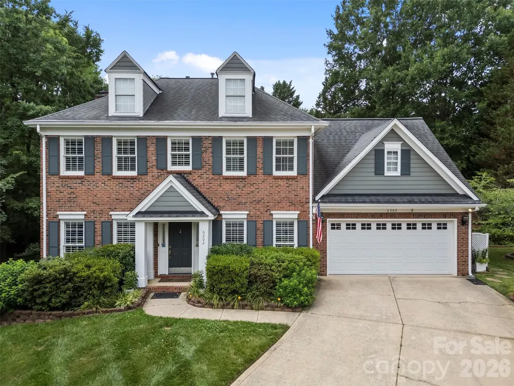 6202 Hickory Cove Lane Charlotte NC 28269