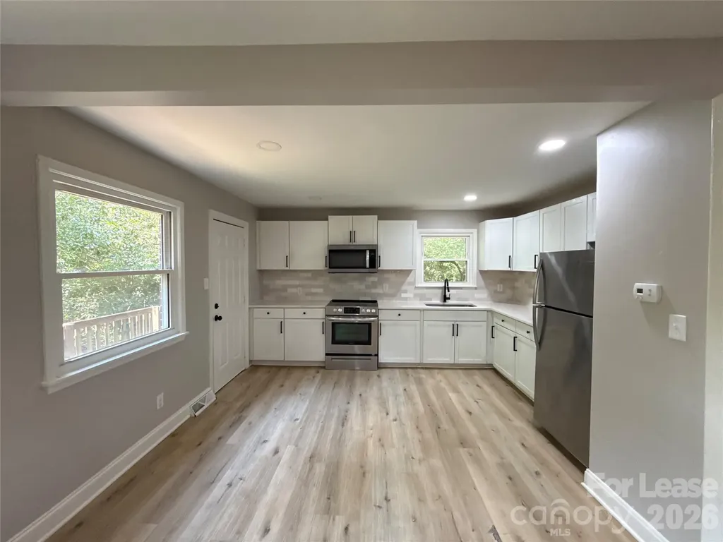9411 Loblolly Lane Charlotte NC 28210