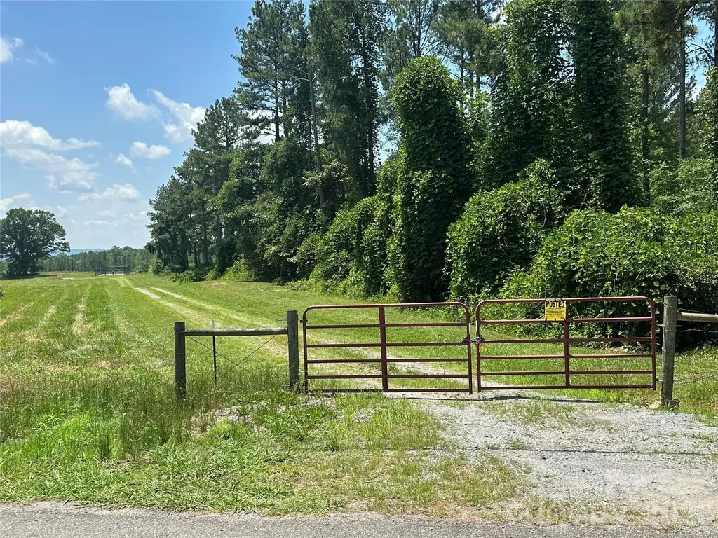 110 Ponder Road Grover NC 28073