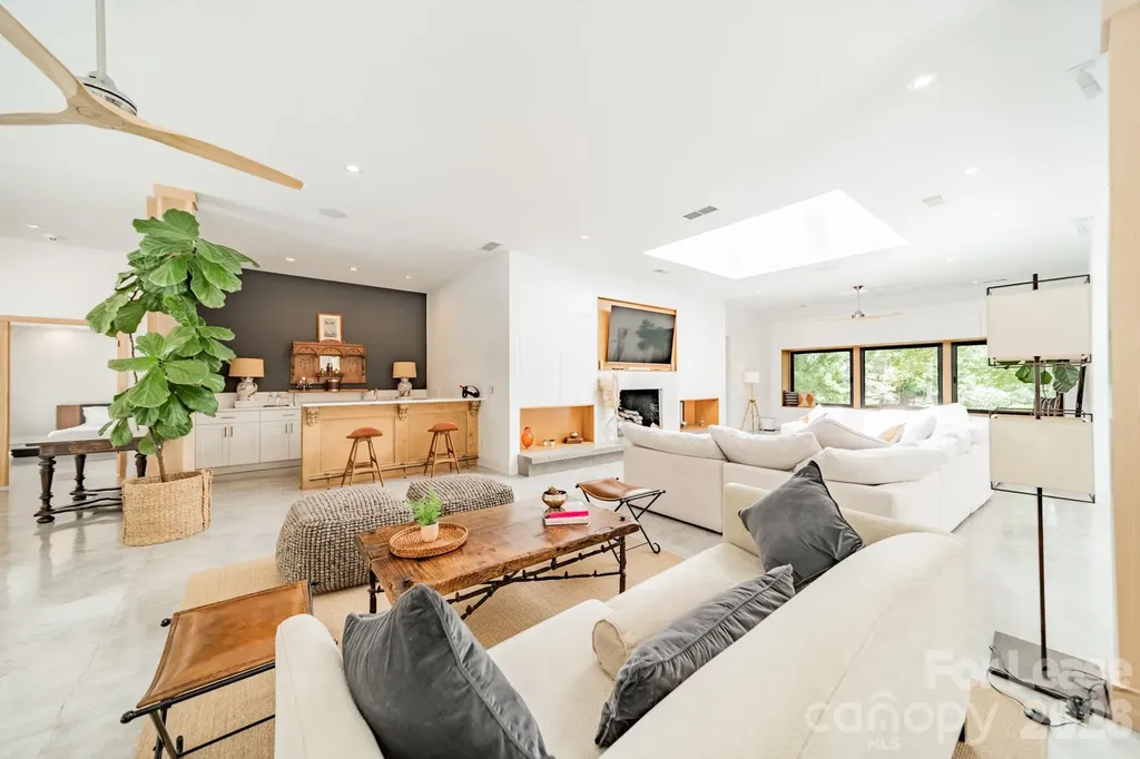 3622 Knapdale Lane Charlotte NC 28226