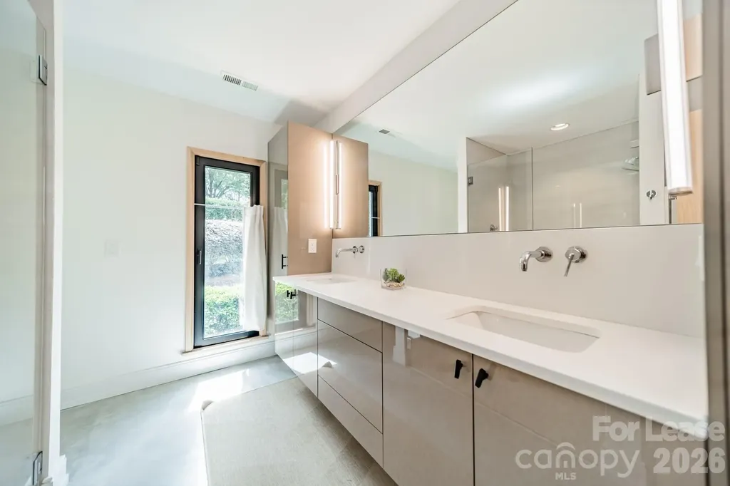 3622 Knapdale Lane Charlotte NC 28226