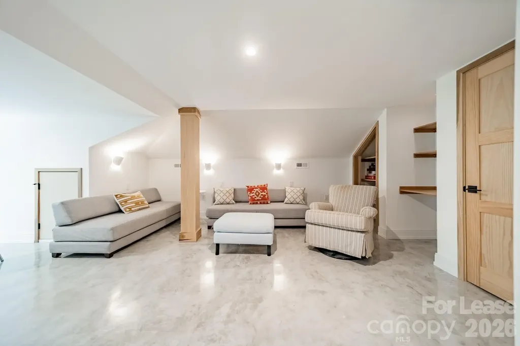 3622 Knapdale Lane Charlotte NC 28226