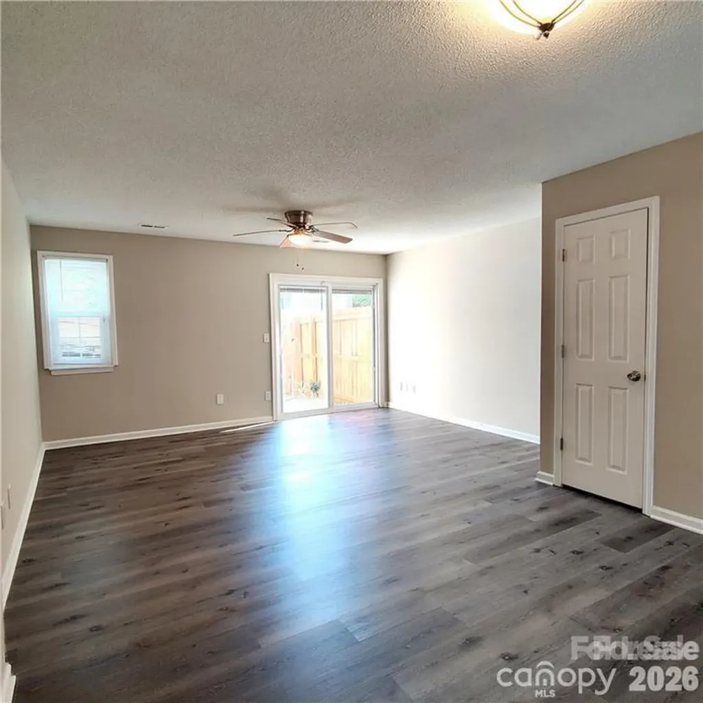 5744 Prescott Court Charlotte NC 28269