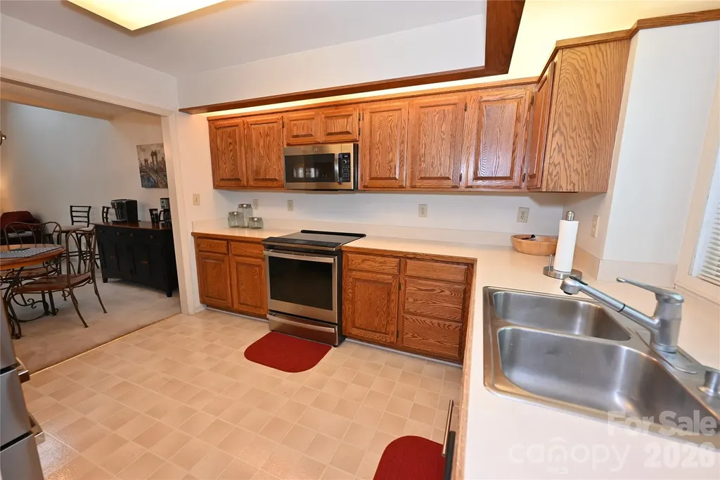 3675 Rock Bridge Drive NE Conover NC 28613