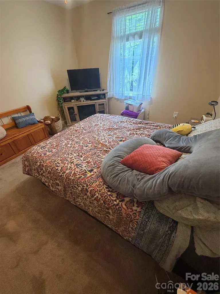 2850 Mayer House Court Charlotte NC 28214