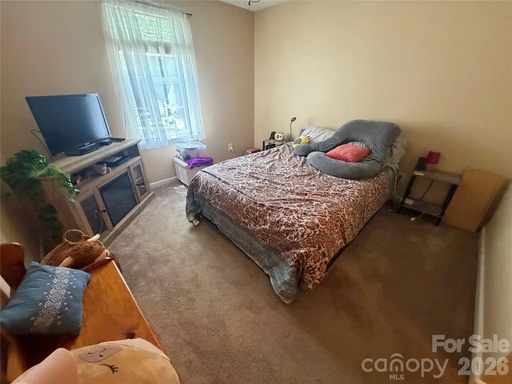 2850 Mayer House Court Charlotte NC 28214