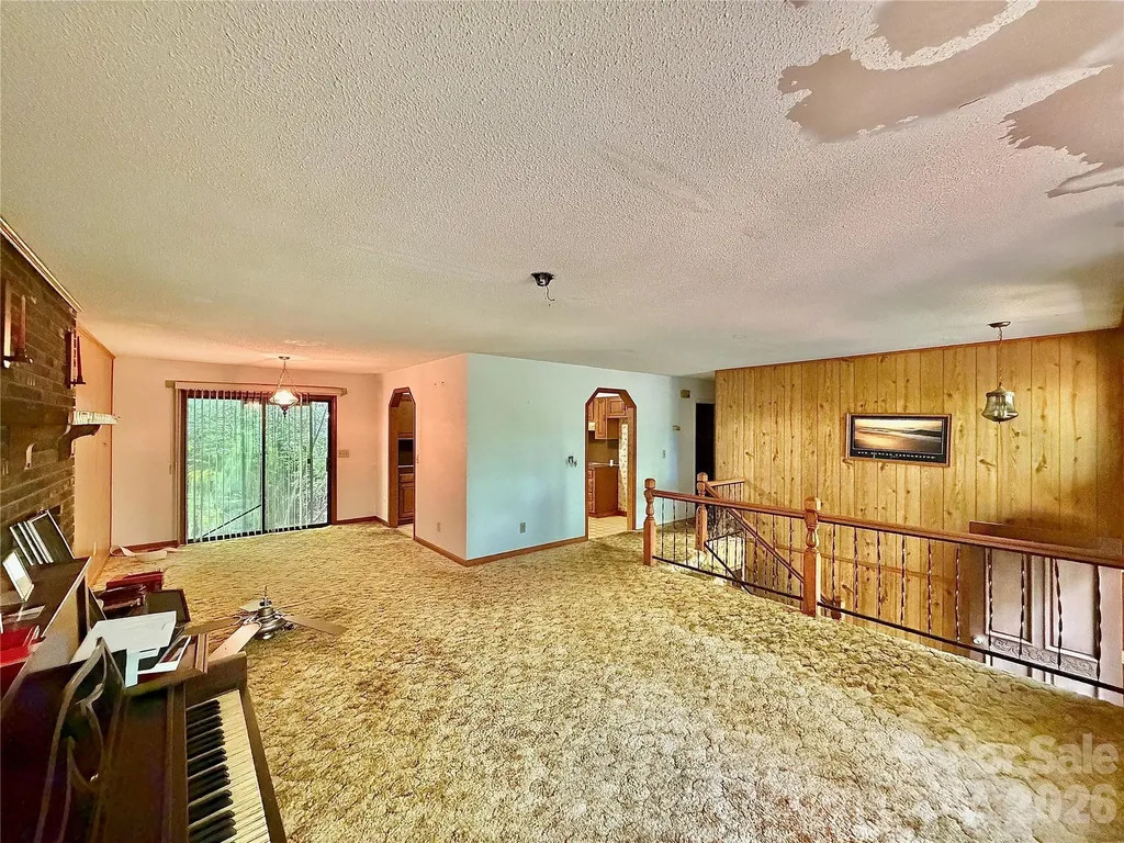 185 Dulaney Drive Nebo NC 28761