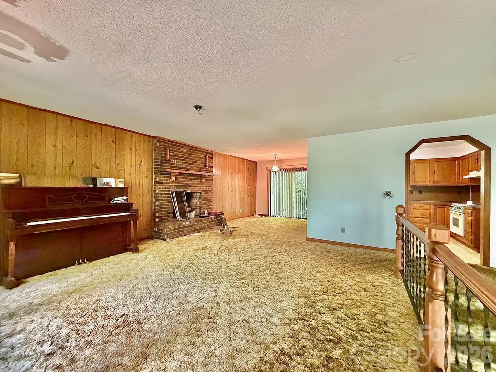 185 Dulaney Drive Nebo NC 28761