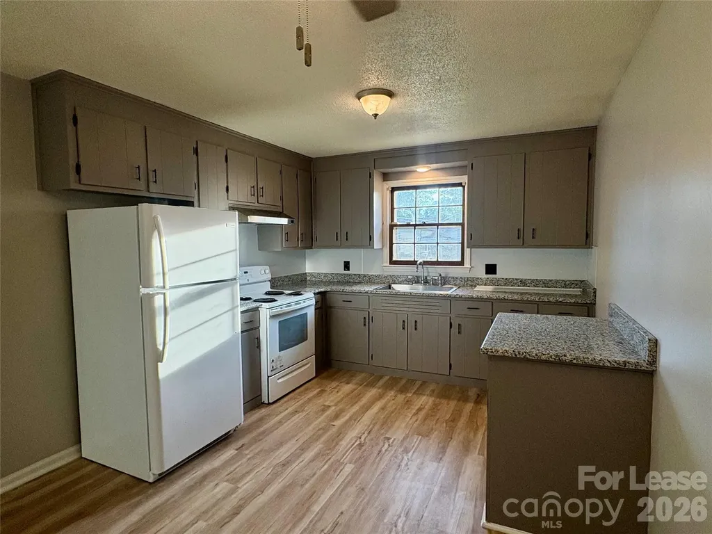 2800 Matoka Trail Matthews NC 28104