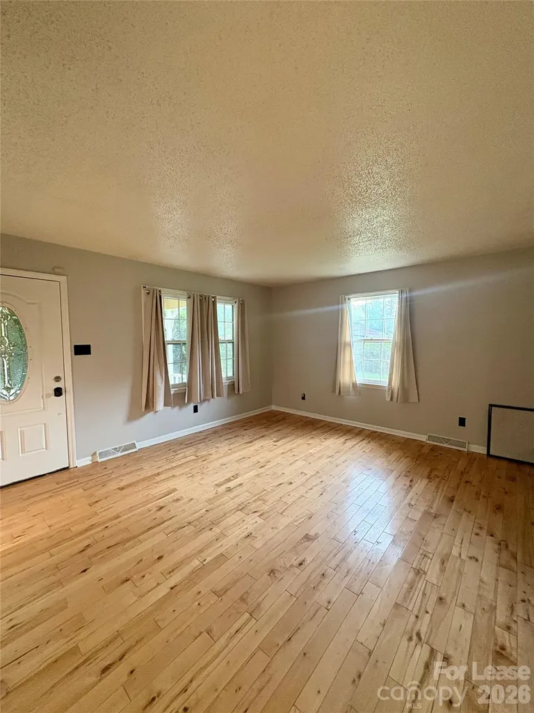 2800 Matoka Trail Matthews NC 28104